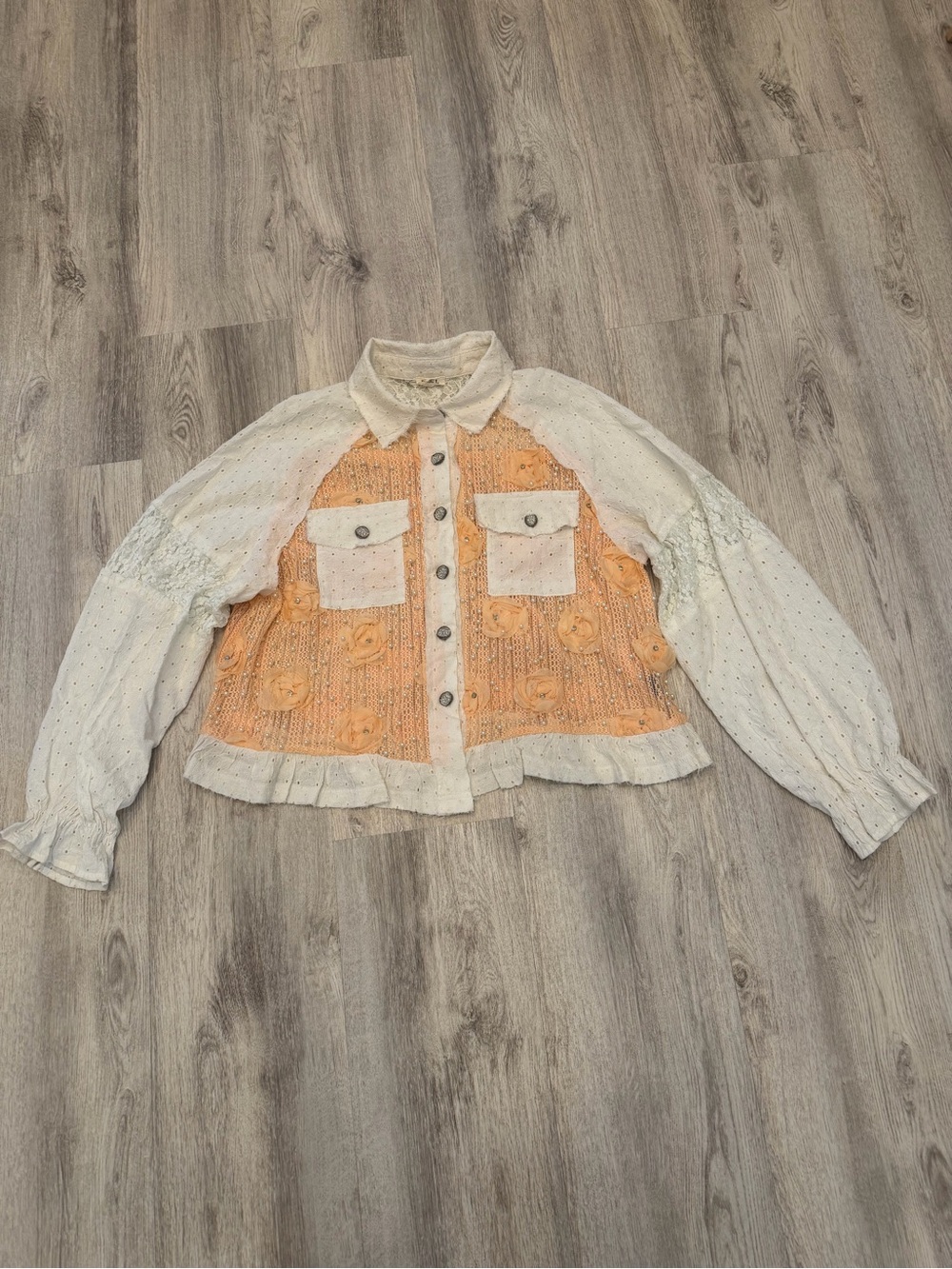 POL Medium Peach Ivory Floral Pearl Embellished Lace Jacket